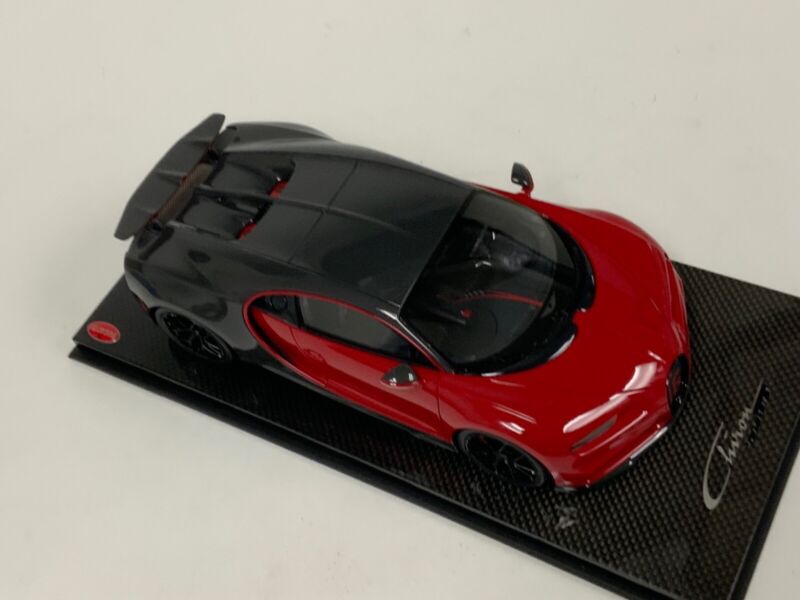 1/18 MR Collection Bugatti Chiron Red / Carbon Fiber black Wheels Carbon Base $929.95 ModelCarsHub