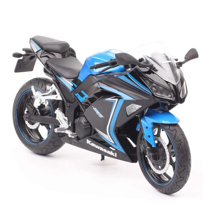 Automaxx 1/12 scale Kawasaki Ninja 300 250r Motorcycle diecast motorbike model