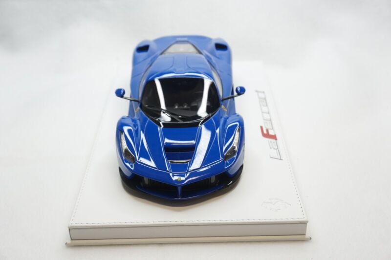 1/18 BBR FERRARI LAFERRARI AZZURRO DINO DELUXE WHITE LEATHER limited 10pcs