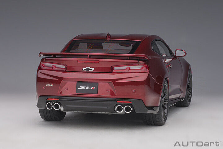 AUTOart 2017 Chevrolet Camaro ZL1 1:18 Model Car Garmet Red Tintcoat 71208