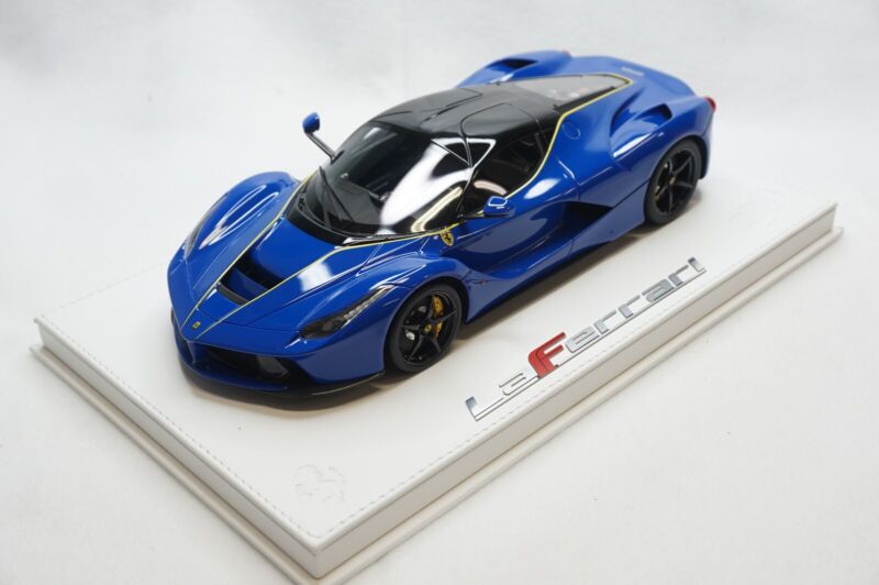 1/18 BBR FERRARI LAFERRARI AZZURRO DINO/YELLOW DELUXE WHITE LEATHER limited 20pcs