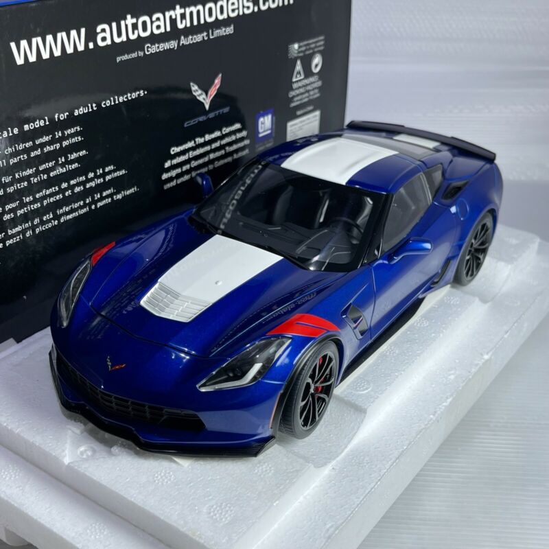 1/18 Autoart Chevrolet Corvette Grand Sport Red Fender 71275