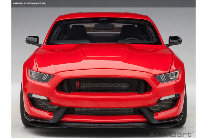 1/18 AUTOart Scale Ford Shelby GT-350R Race Red 72935