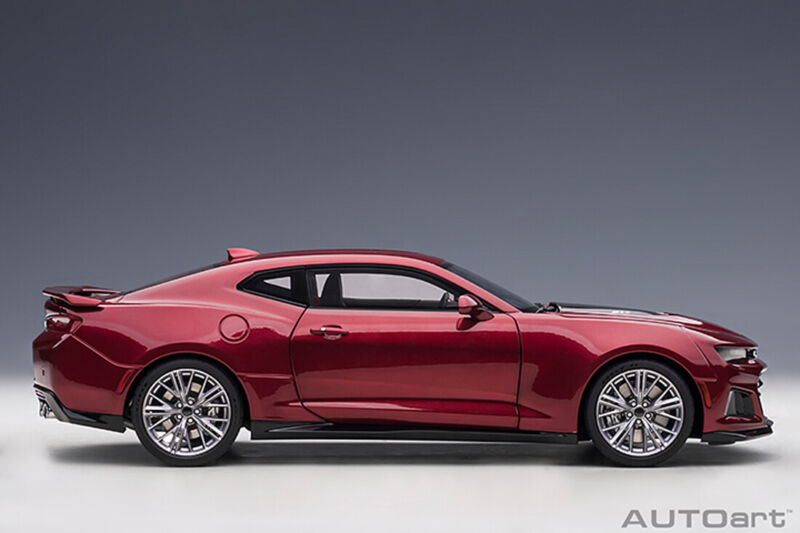 1:18 Chevrolet Camaro ZL1 by AUTOart in Garnet Red Tintcoat 71208