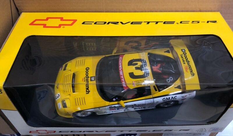 2000 CHEVROLET CORVETTE RACING C5R #3 ALMS RON FELLOWS 1:18 by AUTOart 80005
