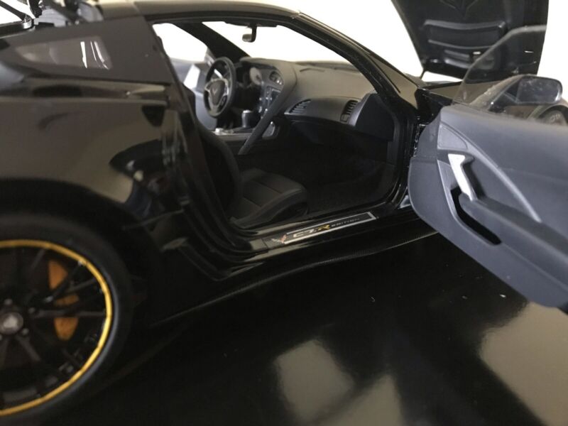AUTOART 71257 1:18 2014 CHEVROLET CORVETTE C7 Z06 (BLACK)
