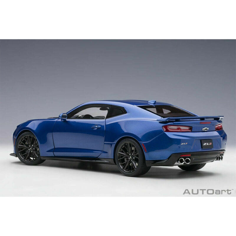 AUTOart 2017 Chevrolet Camaro ZL1 1:18 Model Car Hyper Blue Metallic 71209