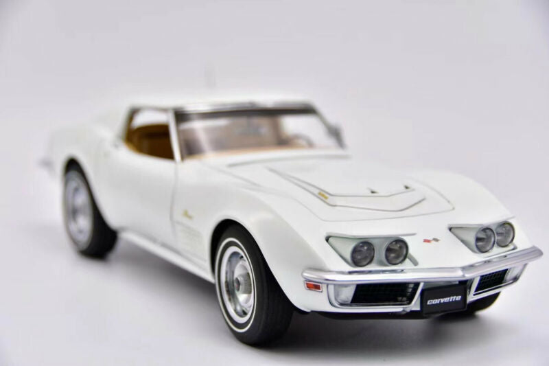 1/18 AUTOart Chevrolet Corvette 1970 White