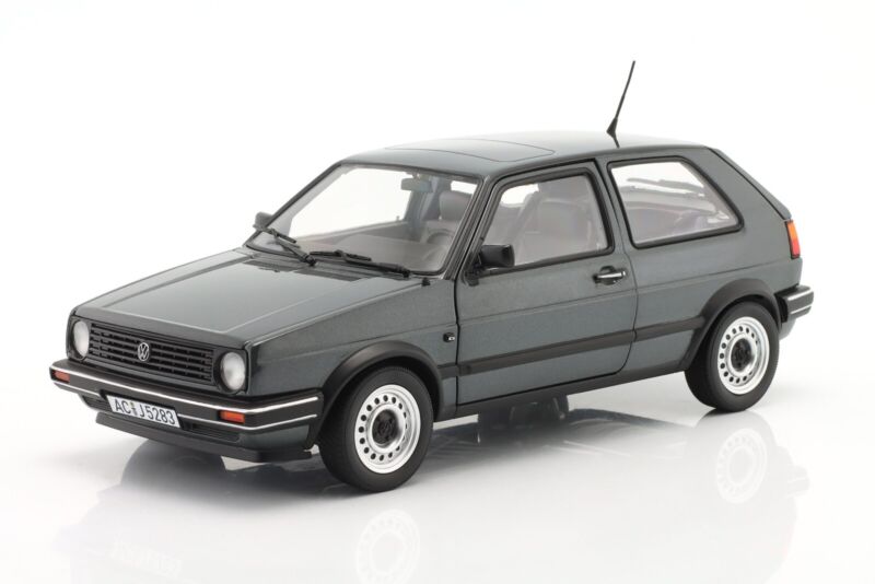 VOLKSWAGEN Golf CL 1988 Grey metallic - 1/18 - NOREV