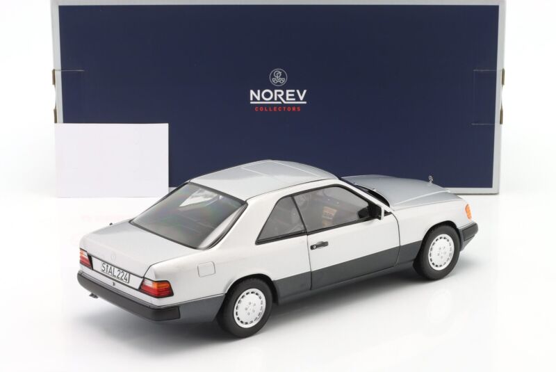 MERCEDES-BENZ 300 CE-24 Coupe 1990 Silver - 1/18 - NOREV