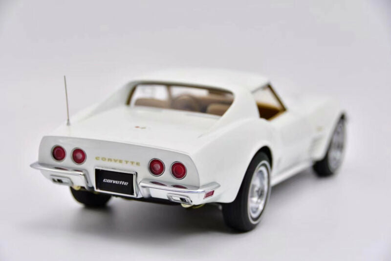 1/18 AUTOart Chevrolet Corvette 1970 White