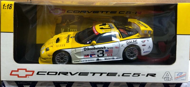 2000 CHEVROLET CORVETTE RACING C5R #3 ALMS RON FELLOWS 1:18 by AUTOart 80005