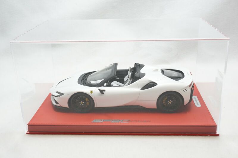 1/18 BBR FERRARI SF90 SPIDER FUJI WHITE MATT DELUXE RED LEATHER limited 10pcs