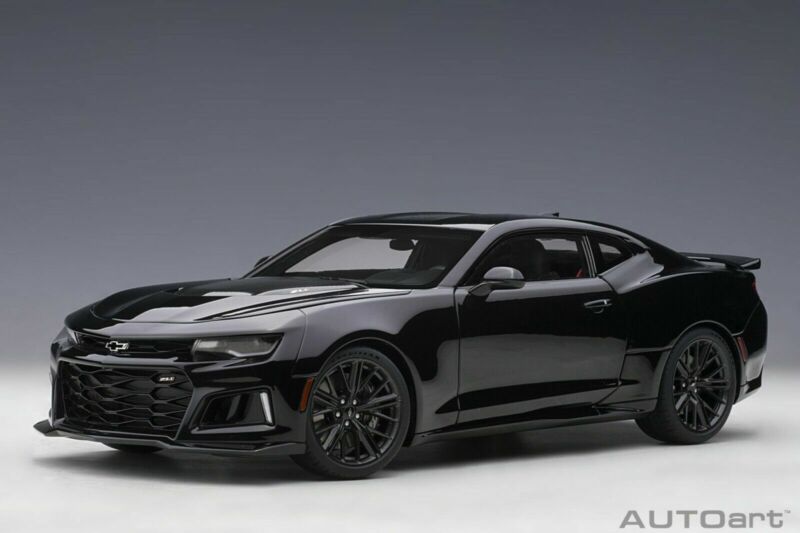 AUTOART 2017 Chevrolet Camaro ZL1 Summit Black