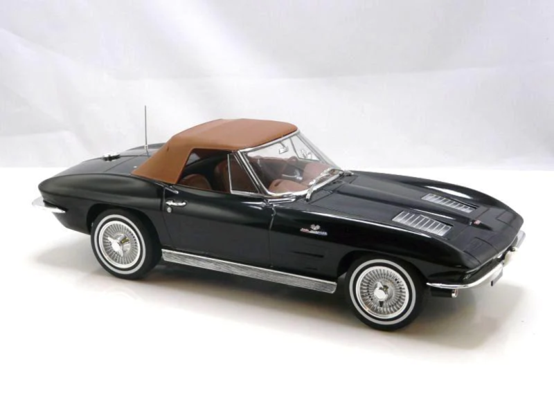 Norev 1/18 Chevrolet Corvette Sting Ray Cabriolet 1963 Black 189055