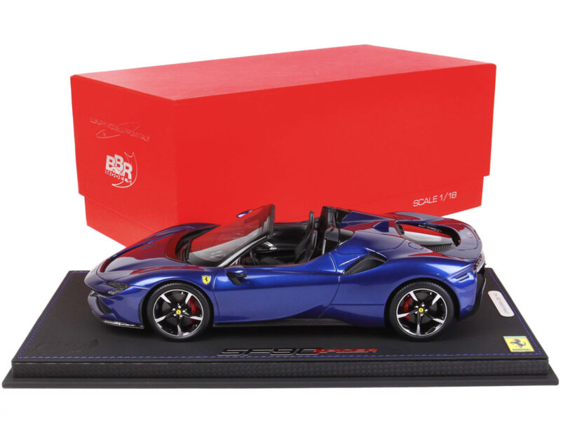 BBR 1/18 FERRARI SF90 SPIDER CONVERTIBLE BLUE & DISPLAY CASE P18194 B