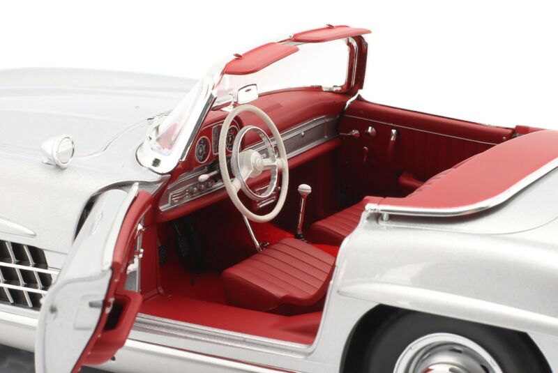 MERCEDES-BENZ 300 SL Roadster (W121) 1957 Silver - 1/18 - NOREV