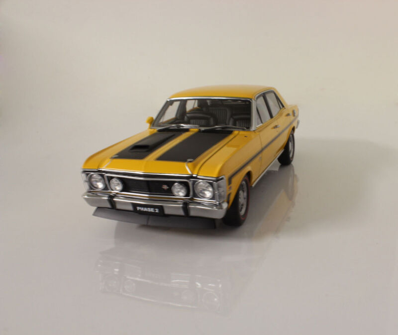 1:18 AUTOart XW GTHO Phase 2 Ford Falcon Surfer Orange