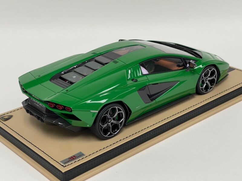 1/18 MR Collection Lamborghini Countach LPI 800-4 Medio Green Leather Base $868.95 ModelCarsHub