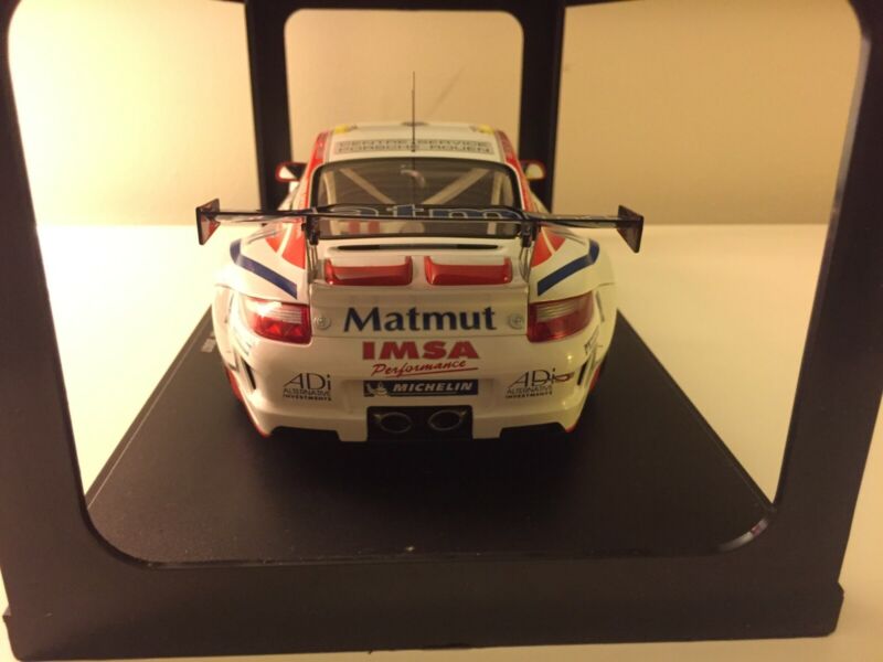 AUTOart 1:18 Porsche 911 (997) GT3 RSR LeMans 2007 GT2 Class Winner