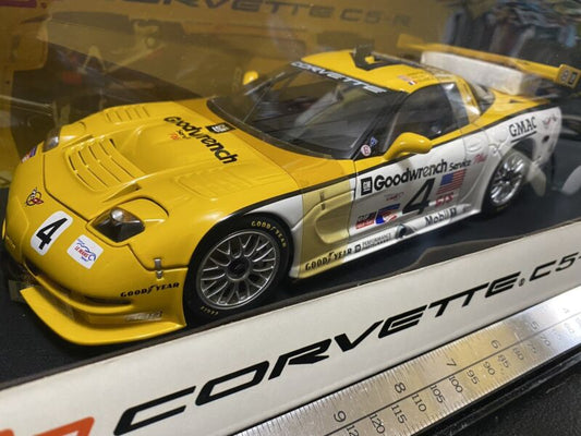 1:18 Chevrolet Corvette C5-R #4 2000 ALMS