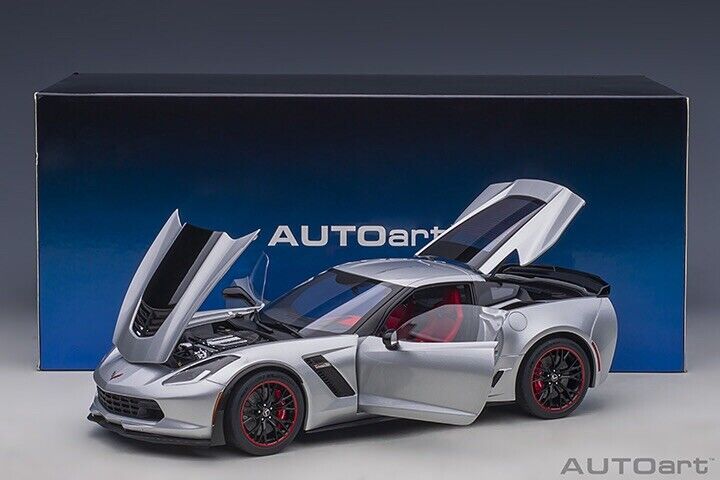 2016 CHEVROLET CORVETTE C7 Z06 BLADE SILVER 1:18 by AUTOart 71269
