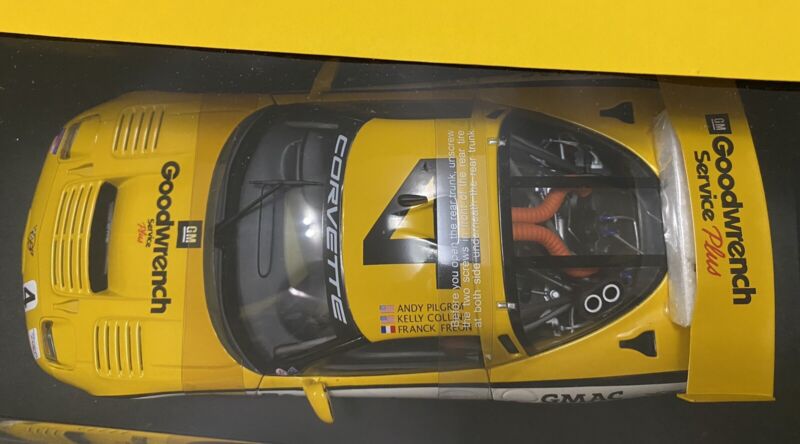 1:18 Chevrolet Corvette C5-R #4 2000 ALMS
