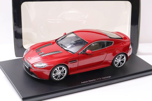 1:18 AUTOart Aston Martin V12 Vantage Coupe 2010 Red Metallic