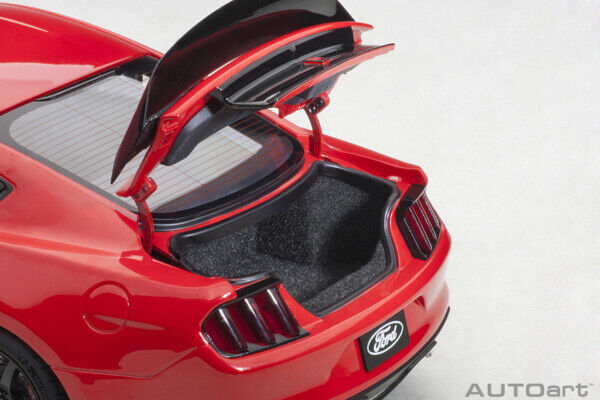 1/18 Autoart Ford Mustang Shelby GT-350R Race Red