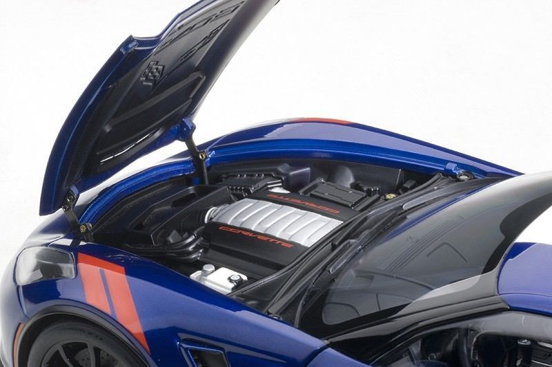 AUTOART CHEVROLET CORVETTE GRAND SPORT ADMIRAL BLUE/STRIPES 1:18*New! Last One!!