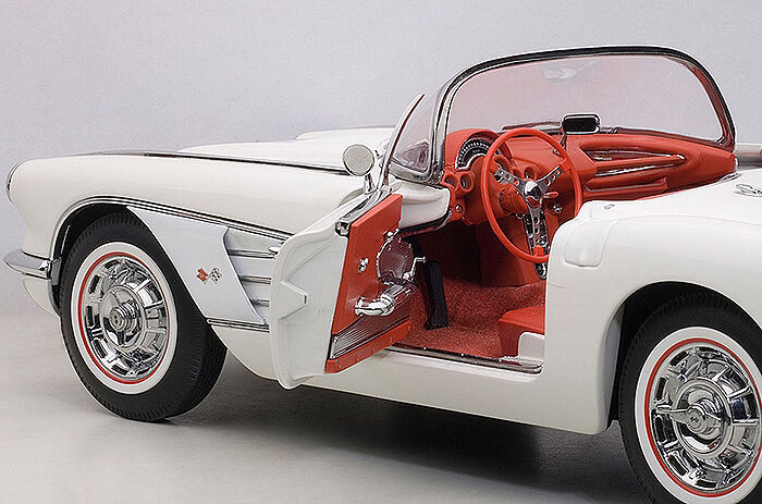 1958 CHEVROLET CORVETTE SNOWCREST WHITE 1:18 by AUTOART NEW IN BOX SALE AUCTION