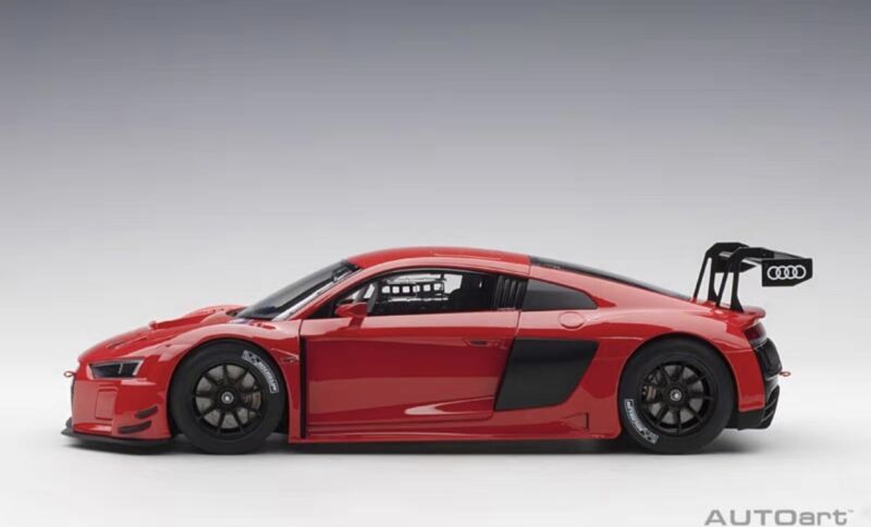 Autoart Audi R8 LMS 1:18 Model Car Plain Color Version Red 81601