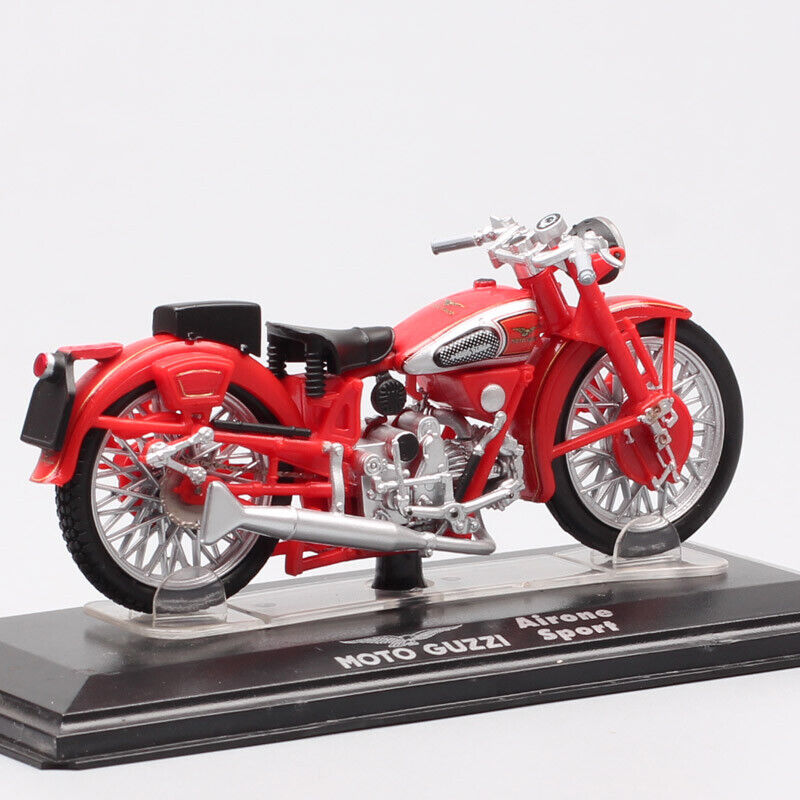 1/24 Scale Classic 1956 Moto Guzzi Airone Sport motorcycle Plastic model Bike