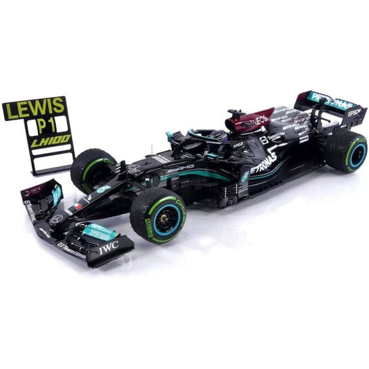 1/18 Minichamps F1 Lewis Hamilton 2021 Russian GP Mercedes Model RaceCar