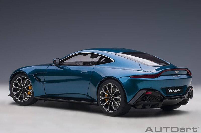 1/18 AUTOart Aston Martin Vantage 2019 Metallic Blue 70278