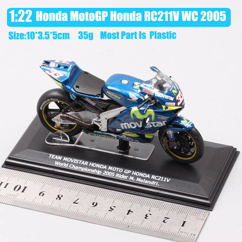 1/22 Italeri Honda RC211V Racer Marco Melandri No#33 motorcycle model toy 2005