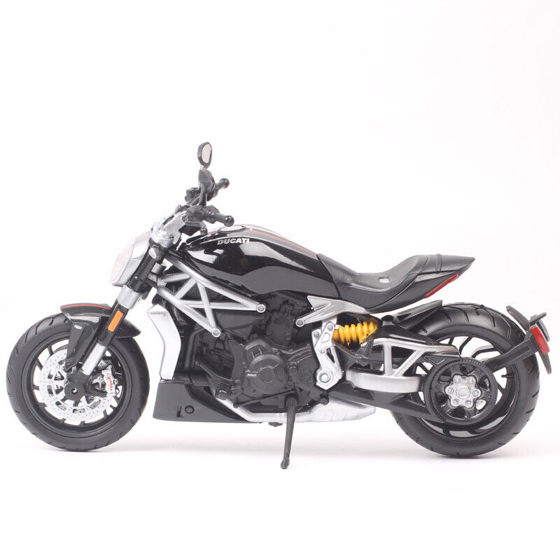 1/12 Scale Maisto Ducati XDiavel S Bike Diecast Cruiser Motorcycle Model 2021