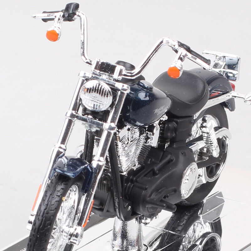 Maisto 1/18 Harley FXDBI Dyna Street Bob 2006 motorcycle Diecast Toy Bike model