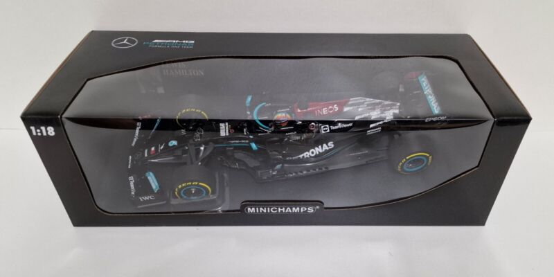 1/18 MINICHAMPS Die Cast F1 Mercedes Lewis Hamilton Gp Qatar 2021