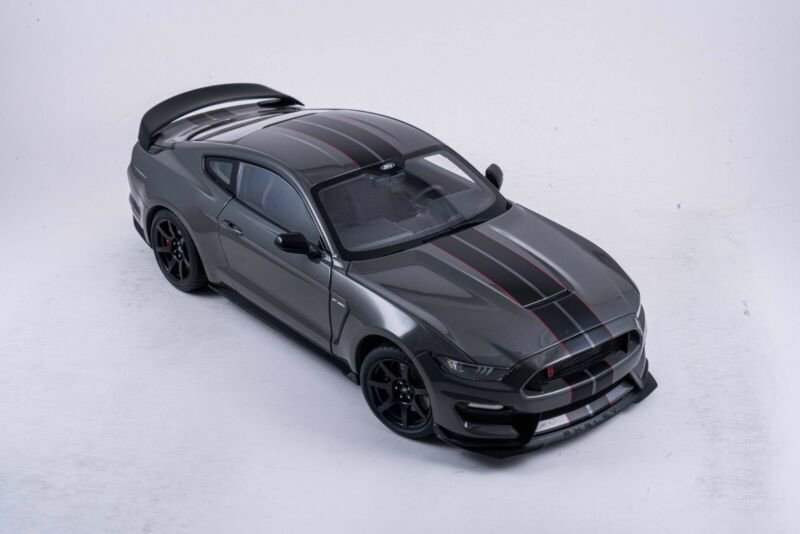 1/18 Autoart Ford Mustang SHELBY GT-350 R Gray Brand new in original box 1/18 Autoart Ford Mustang SHELBY GT350 R Gray ${sh$op-name} $478.95