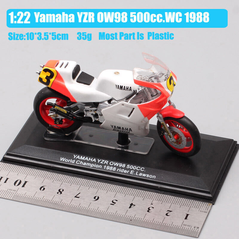 1/22 Italeri Yamaha YZR OW98 500 WC 1988 E.Lawson #3 Motorcycle Toy Model Bike