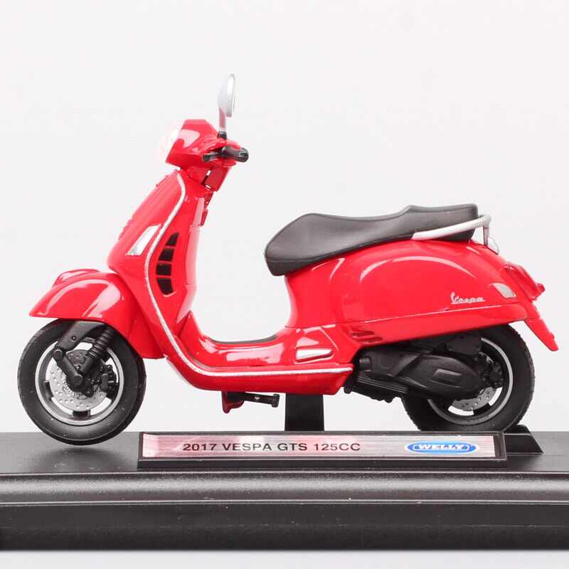 1:18 Welly 2017 Vespa GTS 125cc motorcycle diecast Scooter bike model