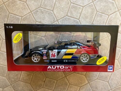 1:18 Autoart Cadillac CTS-V SCCA World Challenge 2004 Winner Sebring