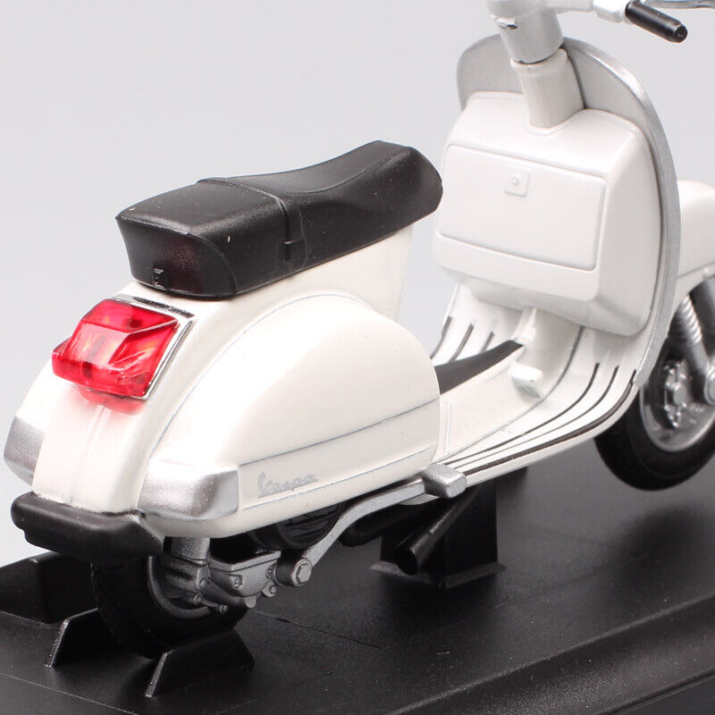 1:18 Welly 2016 Piaggio VESPA PX scooter bike motorcycle diecast toy model