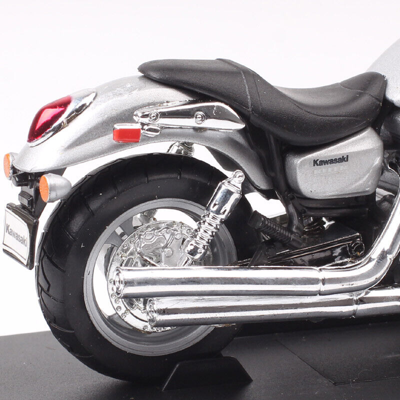 1/18 Welly 2002 Kawasaki Vulcan 1500 Mean Streak Motorcycle Diecast