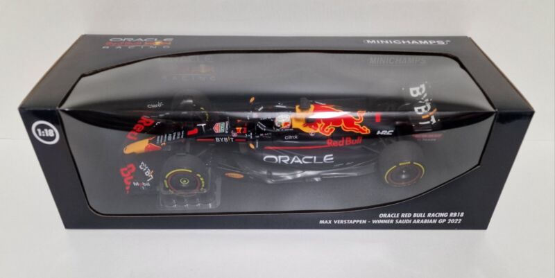 1/18 MINICHAMPS Formula 1 Red Bull RB18 Max Verstappen Gp 2022