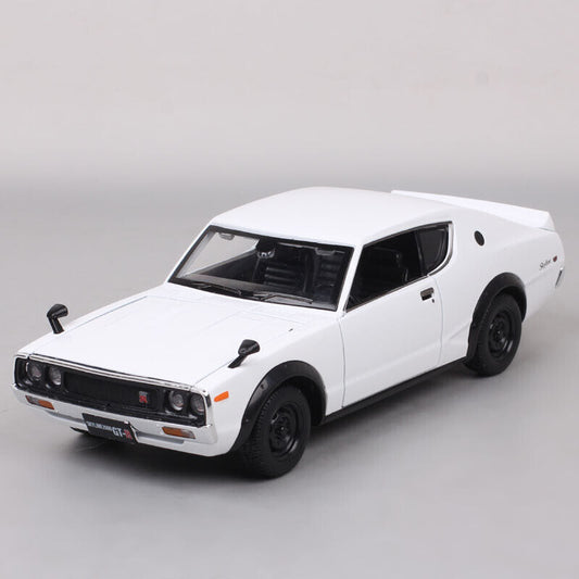 Maisto 1/24 Scale 1973 Nissan Skyline 2000 GTR Car Model Diecast