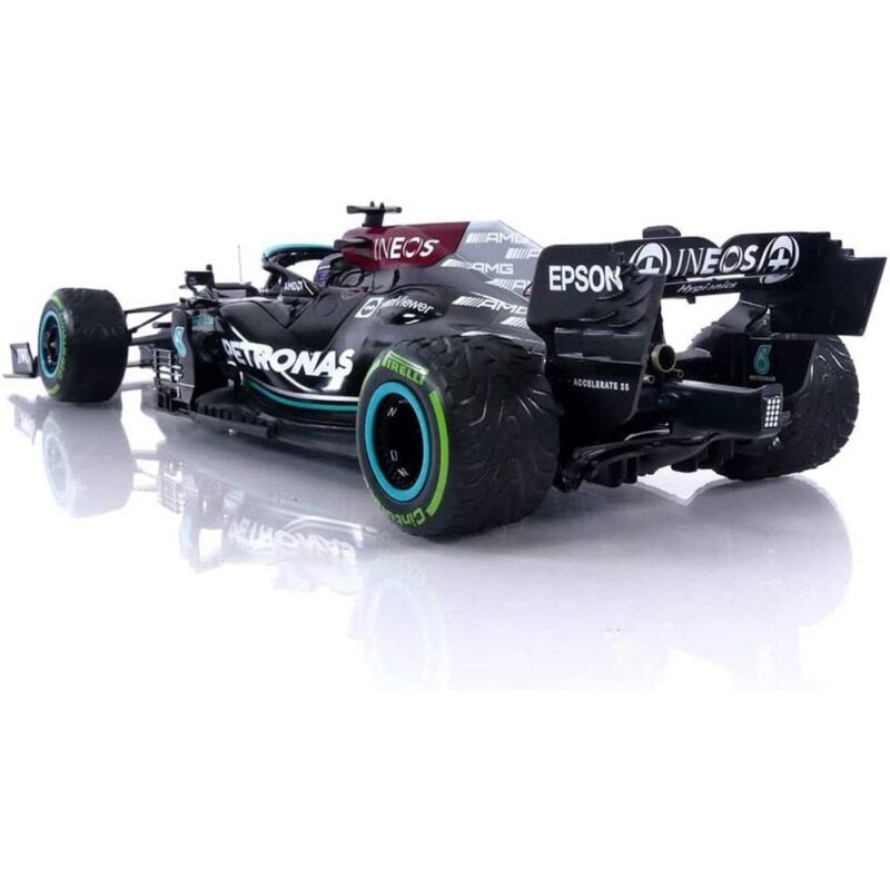 1/18 Minichamps F1 Lewis Hamilton 2021 Russian GP Mercedes Model RaceCar