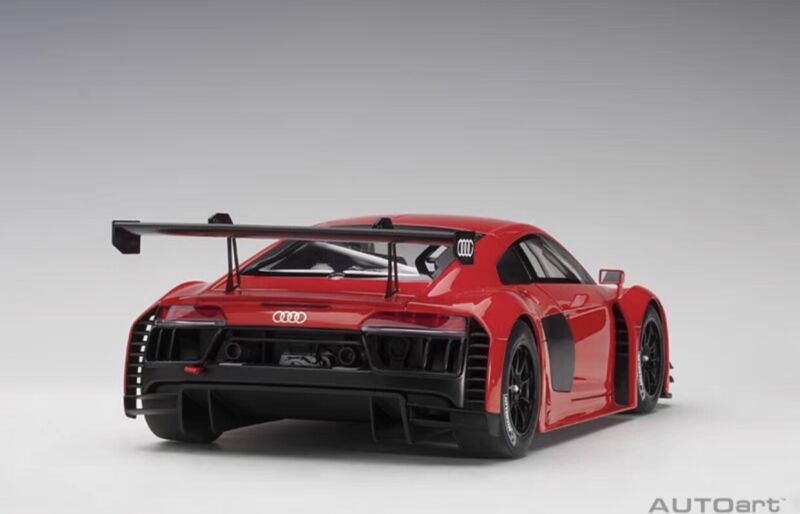 Autoart Audi R8 LMS 1:18 Model Car Plain Color Version Red 81601