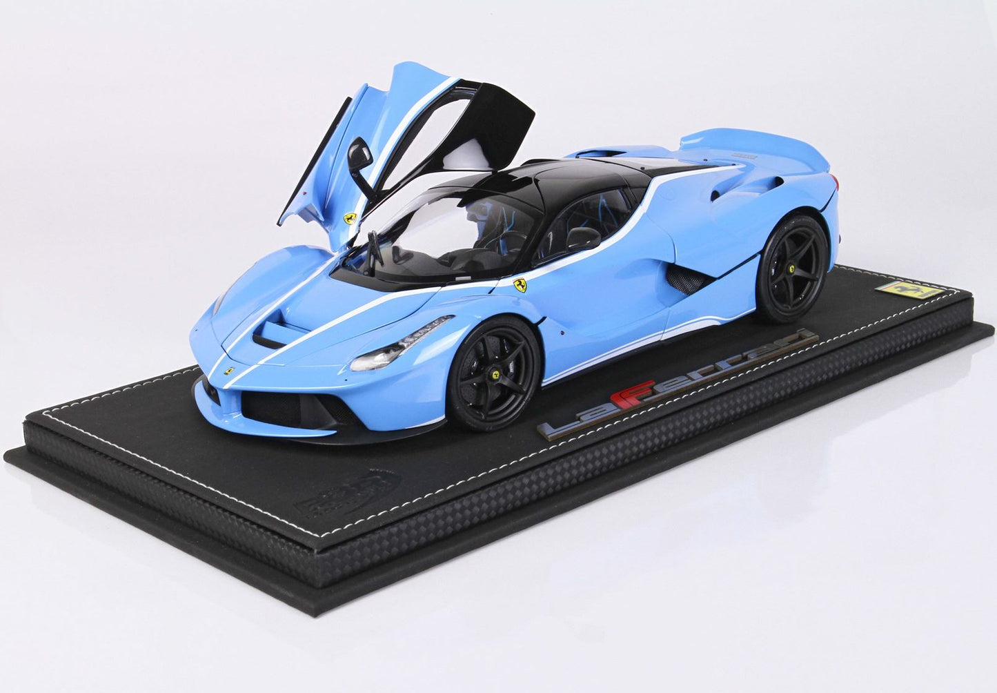 BBR 1/18 Ferrari LaFerrari Tailor made DIE CAST Baby Blue with Display Case